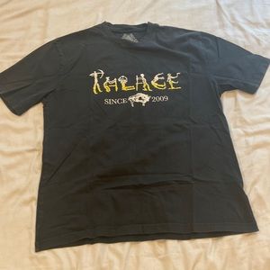 Black PALACE Tshirt